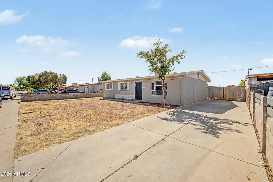 7619 W Clarendon Avenue, Phoenix, AZ 85033 - #2