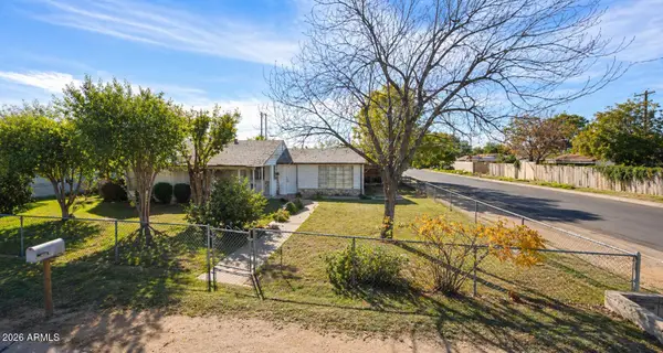 2551 W Augusta Avenue, Phoenix, AZ 85051