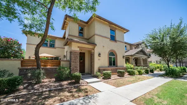 914 S Osborn Lane, Gilbert, AZ 85296