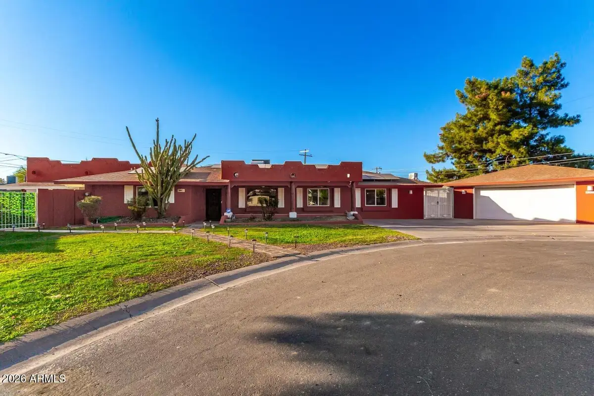490 N Vine Street, Chandler, AZ 85225 - #1
