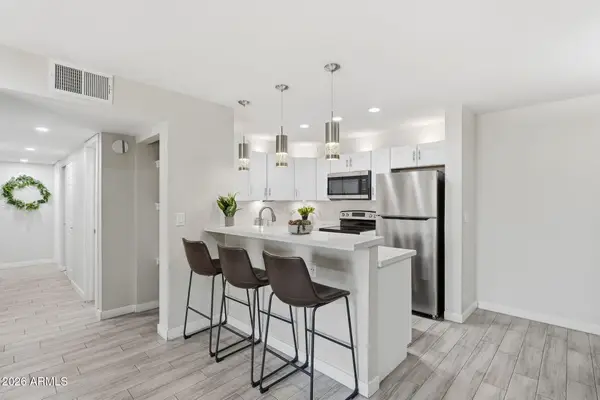 8055 E Thomas Road #H102, Scottsdale, AZ 85251