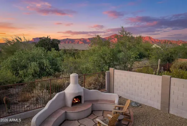 9962 E Rugged Mountain Drive, Gold Canyon, AZ 85118