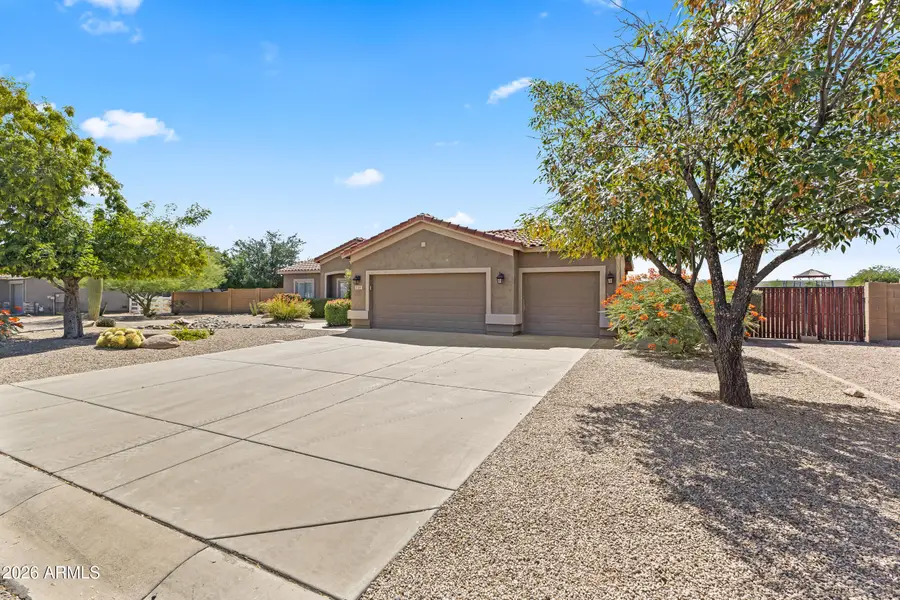 237 E Desert Holly Drive, San Tan Valley, AZ 85143 - #2