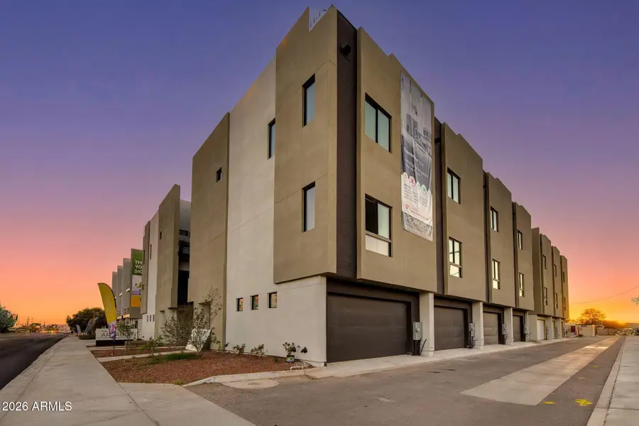 4220 N 32nd Street #8, Phoenix, AZ 85018 - #2