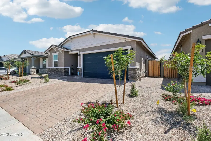 17637 W Monroe Street, Goodyear, AZ 85338 - #2
