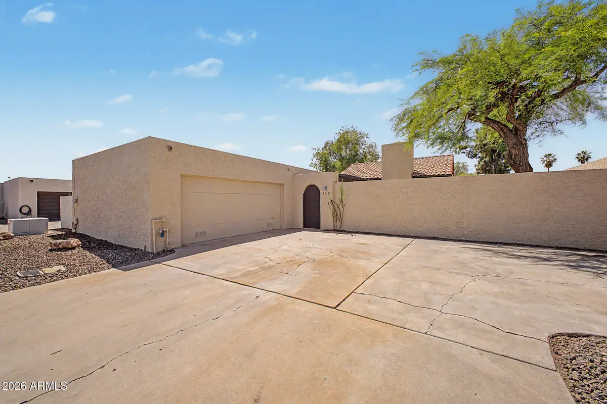 2119 E Alameda Drive, Tempe, AZ 85282 - #1