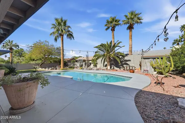 612 E Brook Hollow Drive, Phoenix, AZ 85022