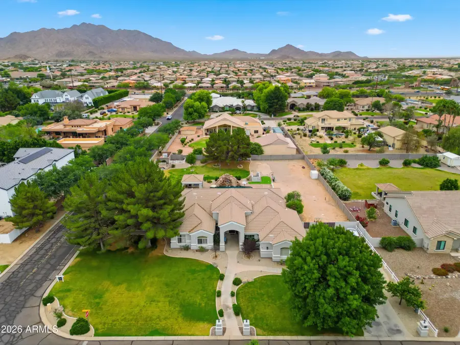 2695 E Country Shadows Court, Gilbert, AZ 85298 - #3
