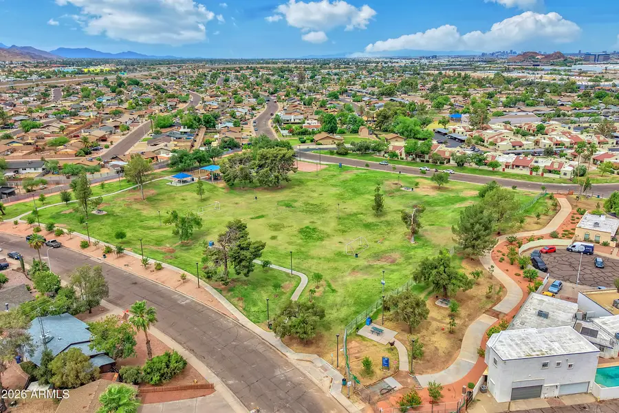 3909 S Roosevelt Street, Tempe, AZ 85282 - #2