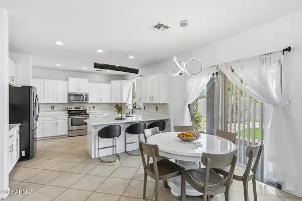 43266 W Lindgren Drive, Maricopa, AZ 85138