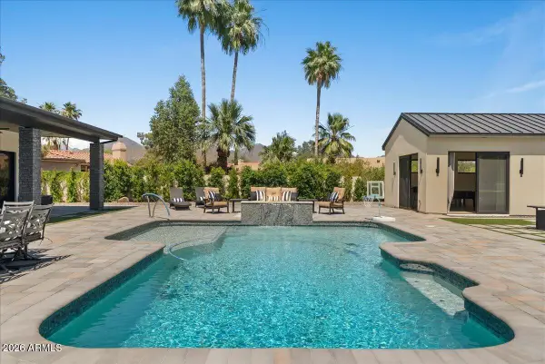 10655 E Desert Cove Avenue, Scottsdale, AZ 85259