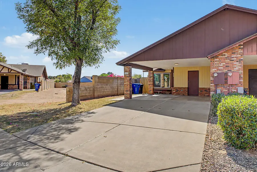 442 S 32nd Place, Mesa, AZ 85204 - #3