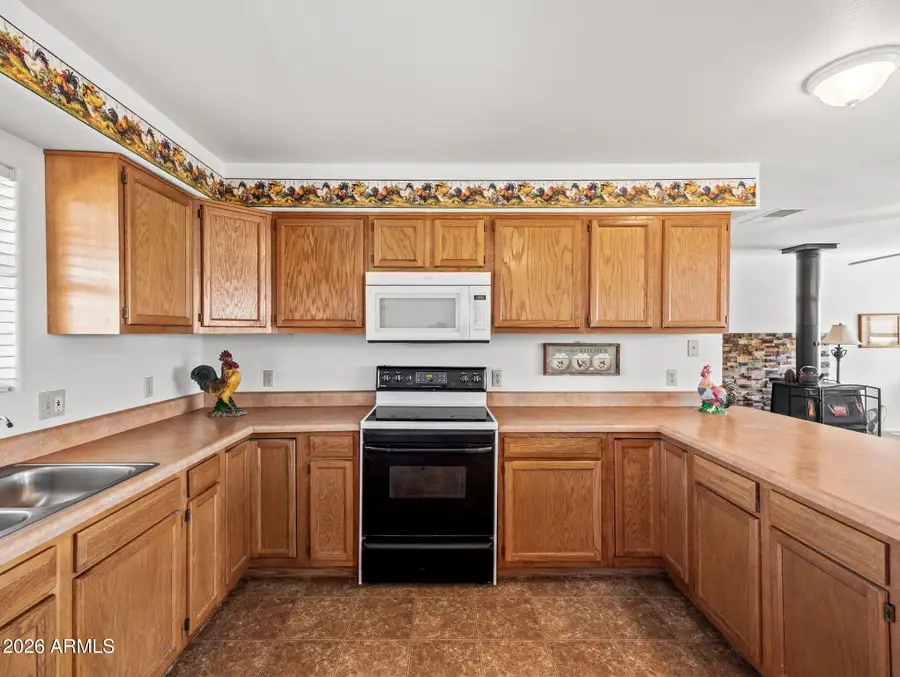 18420 S Peeples Valley Road, Peeples Valley, AZ 86332 - #3