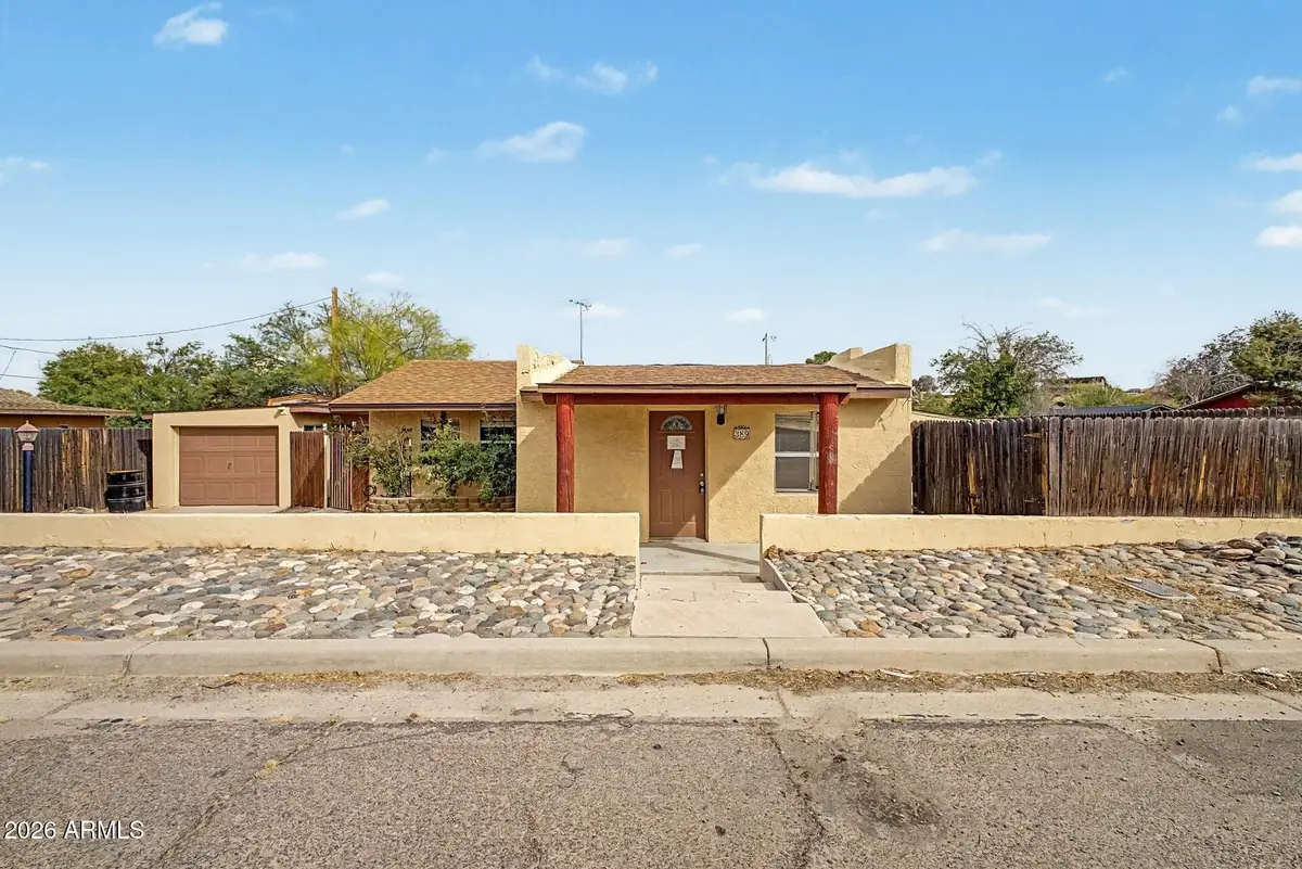 389 W Navajo Street, Wickenburg, AZ 85390 - #1