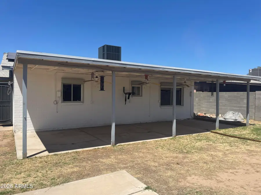 7965 W Montecito Avenue, Phoenix, AZ 85033 - #3