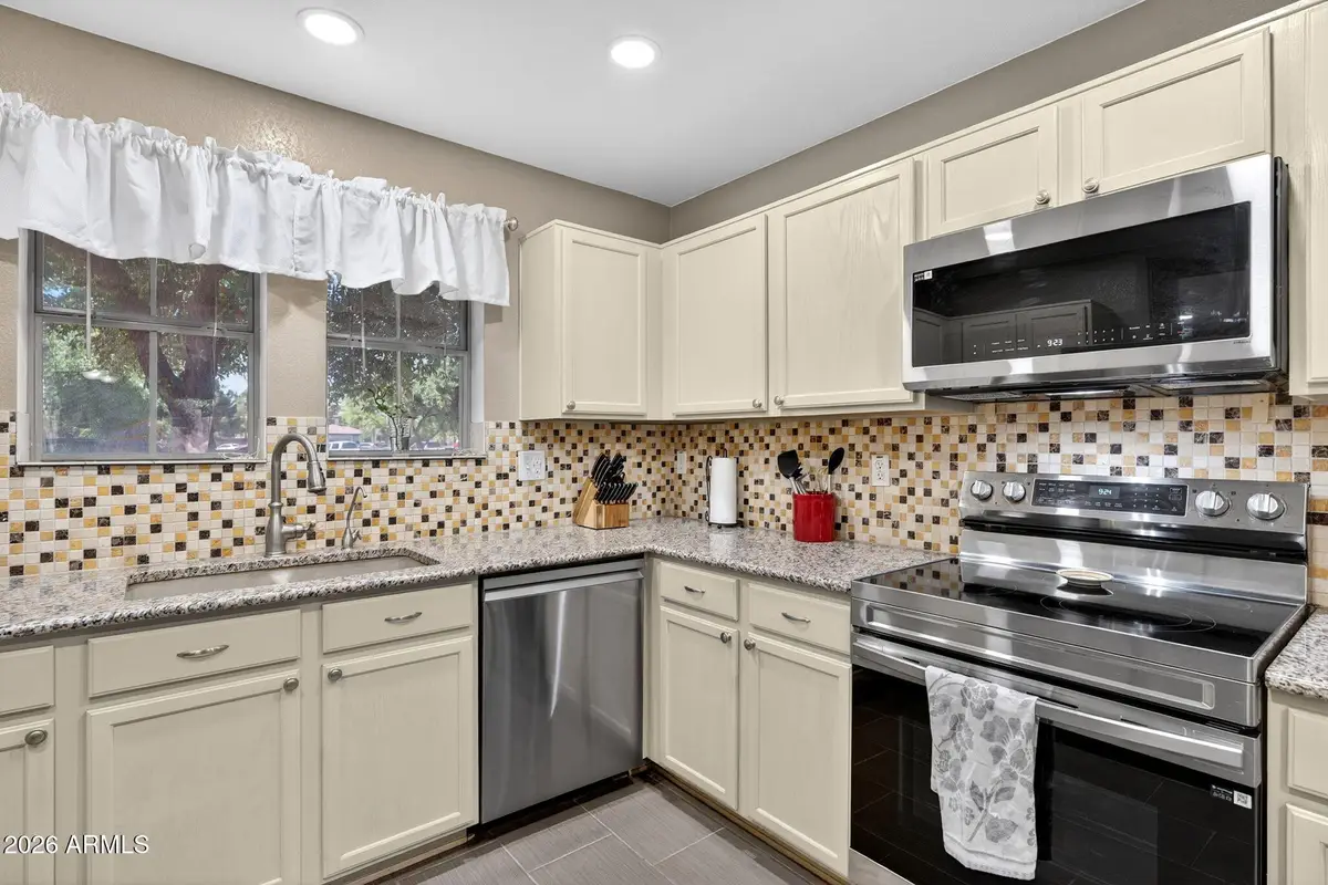 3048 E Michelle Way, Gilbert, AZ 85234 - #1