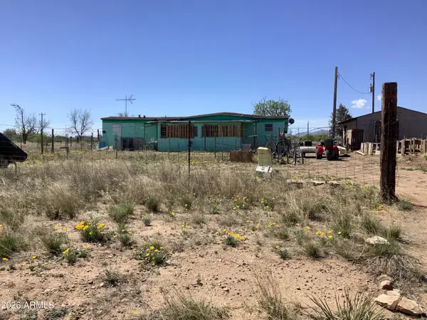 18 W Apache Way, Cochise, AZ 85606