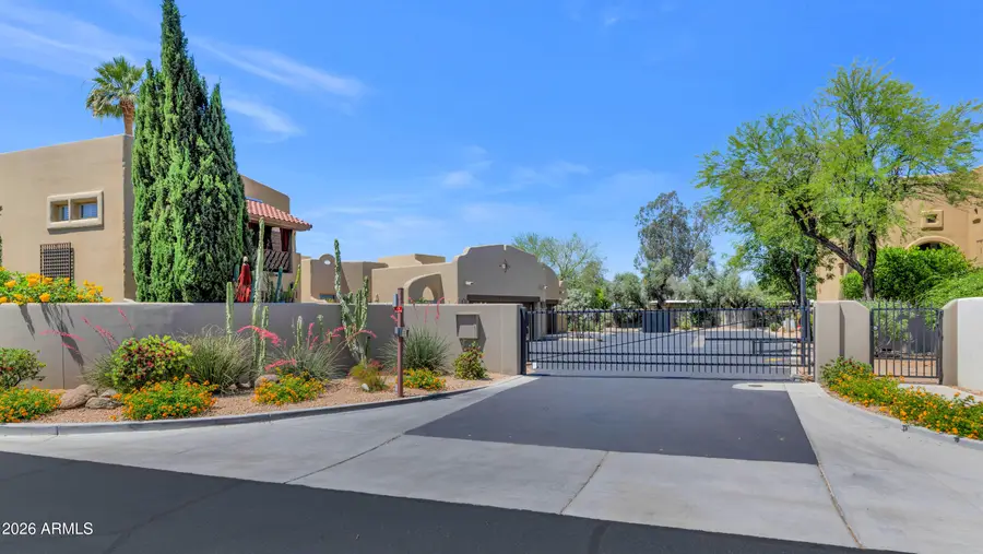 3302 E Campbell Avenue #2, Phoenix, AZ 85018 - #2