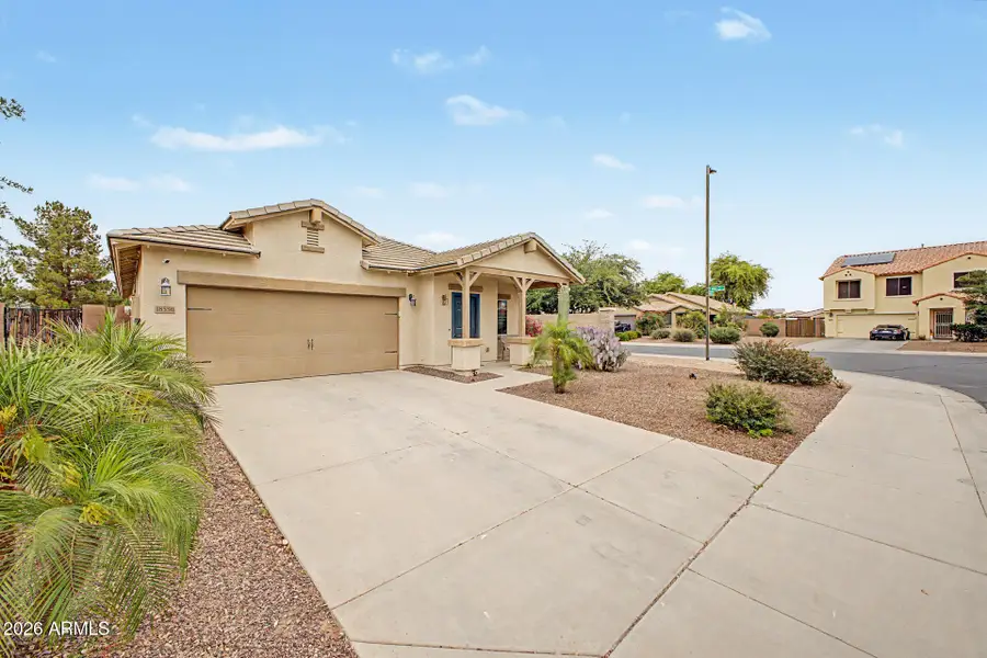 18556 W Vogel Avenue, Goodyear, AZ 85338 - #2