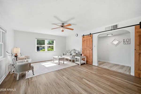 8001 N 5th Avenue, Phoenix, AZ 85021