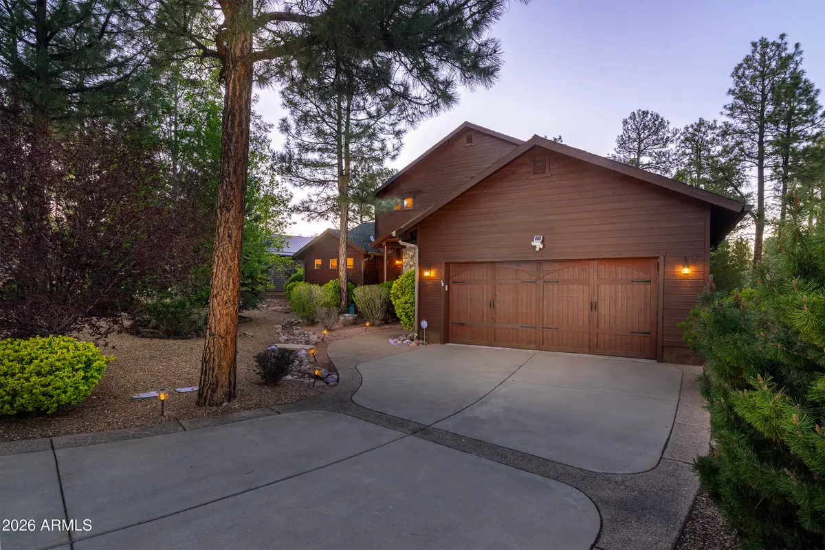 2980 W Billy Mayfair Loop, Show Low, AZ 85901 - #1