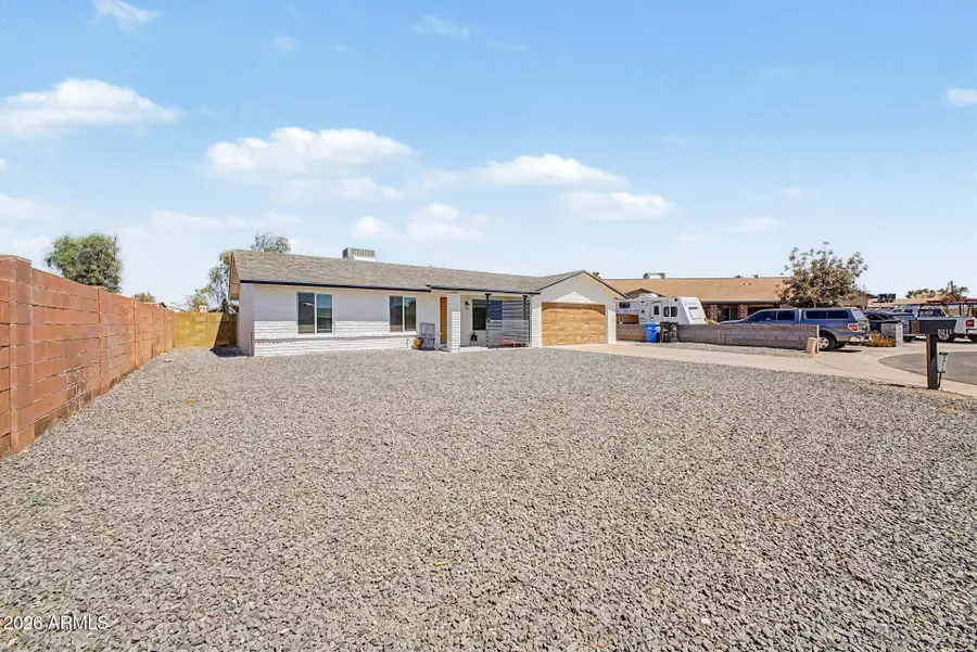 5211 S 43rd Place, Phoenix, AZ 85040 - #2