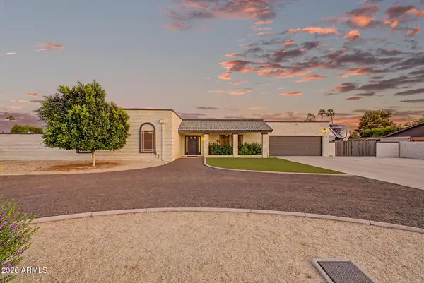 7115 W John Cabot Road, Glendale, AZ 85308