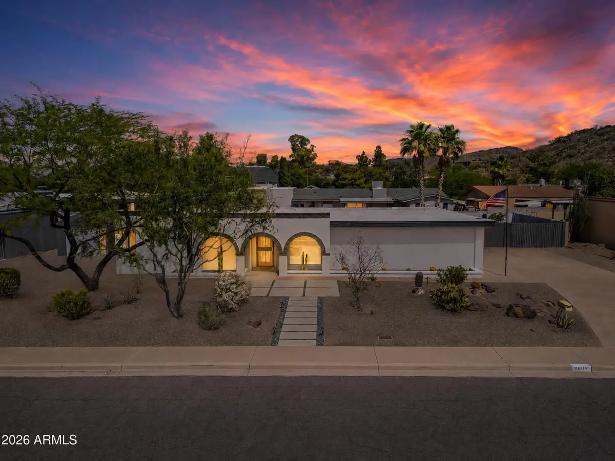 9609 N 35th Place, Phoenix, AZ 85028 - #1