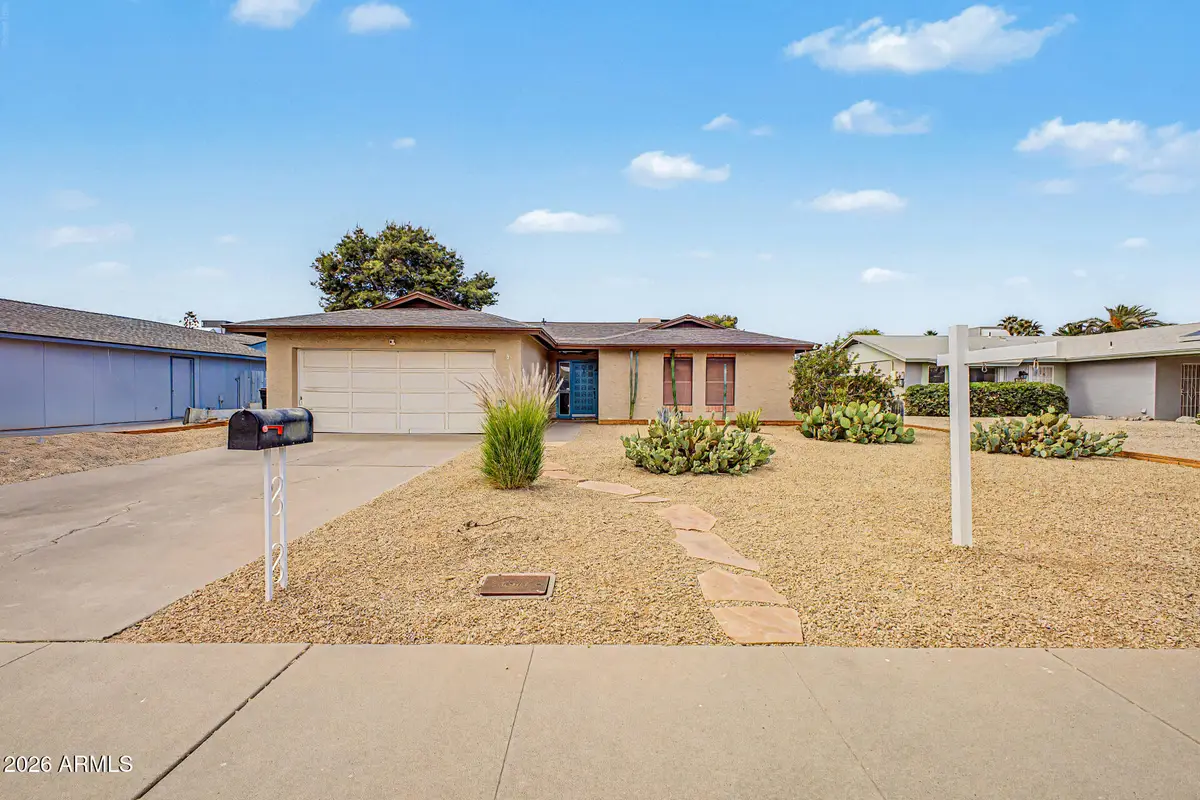 3907 E Windrose Drive, Phoenix, AZ 85032 - #1
