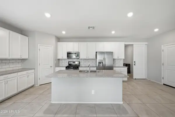 59 E Liberty Lane, Gilbert, AZ 85296