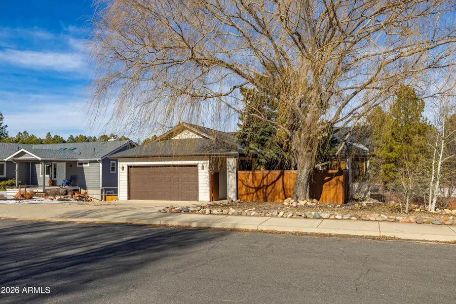 218 E Mohawk Drive, Flagstaff, AZ 86005 - #2