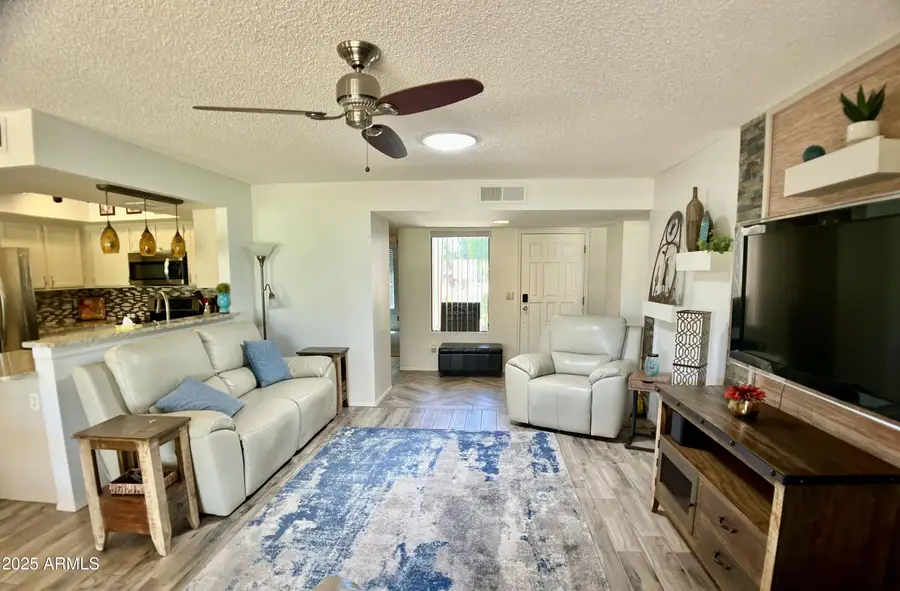 9734 W Kerry Lane, Peoria, AZ 85382 - #2