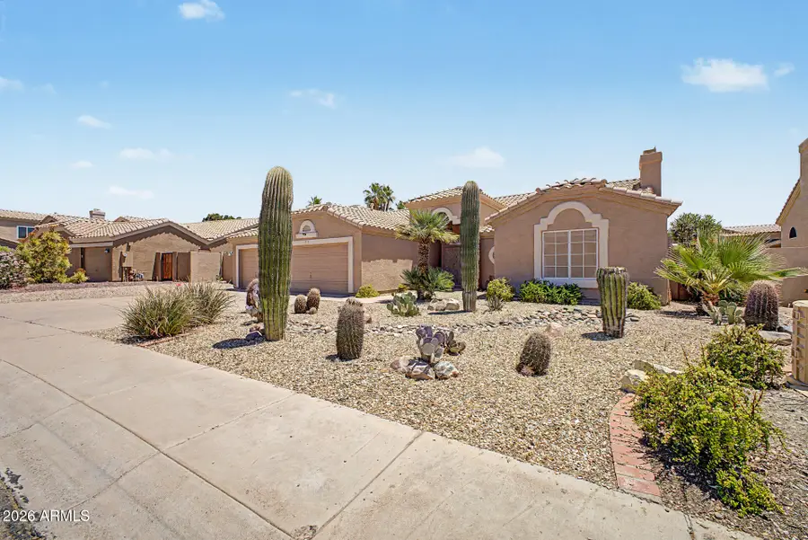 649 W Muirwood Drive, Phoenix, AZ 85045 - #3