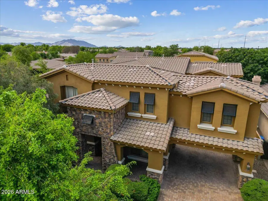 4053 E Thunderheart Court, Gilbert, AZ 85297 - #2