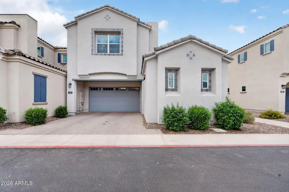 253 E Balsam Drive, Chandler, AZ 85286 - #1
