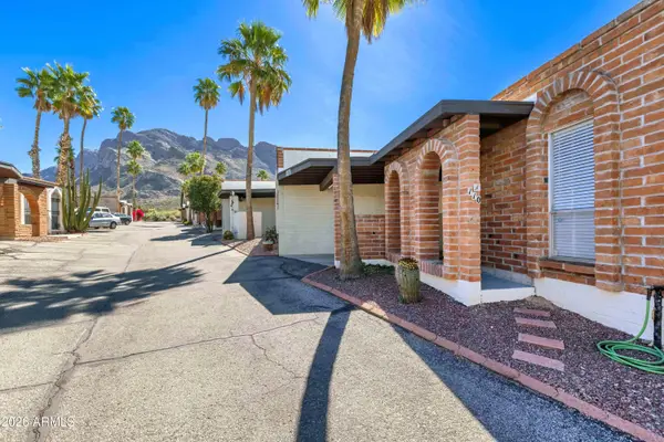 9111 N Oracle Road #110, Tucson, AZ 85704