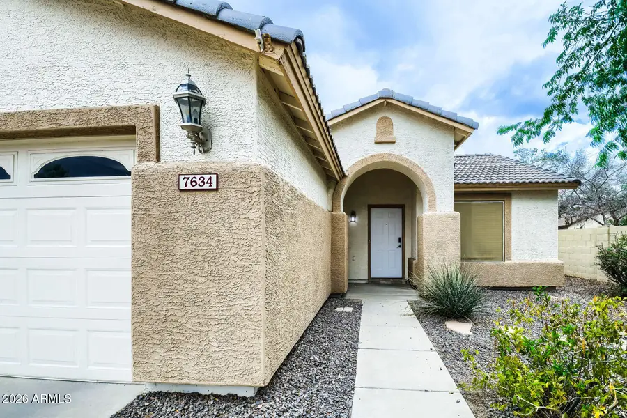 7634 E Dover Street, Mesa, AZ 85207 - #3