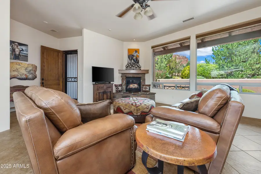 15 Gunsight Hills Drive, Sedona, AZ 86351 - #3