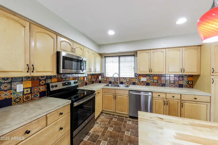 11610 N 58th Avenue, Glendale, AZ 85304 - #3
