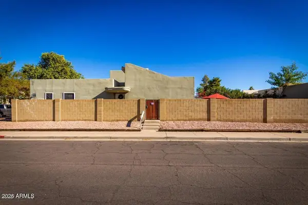 5829 E Nance Street, Mesa, AZ 85215