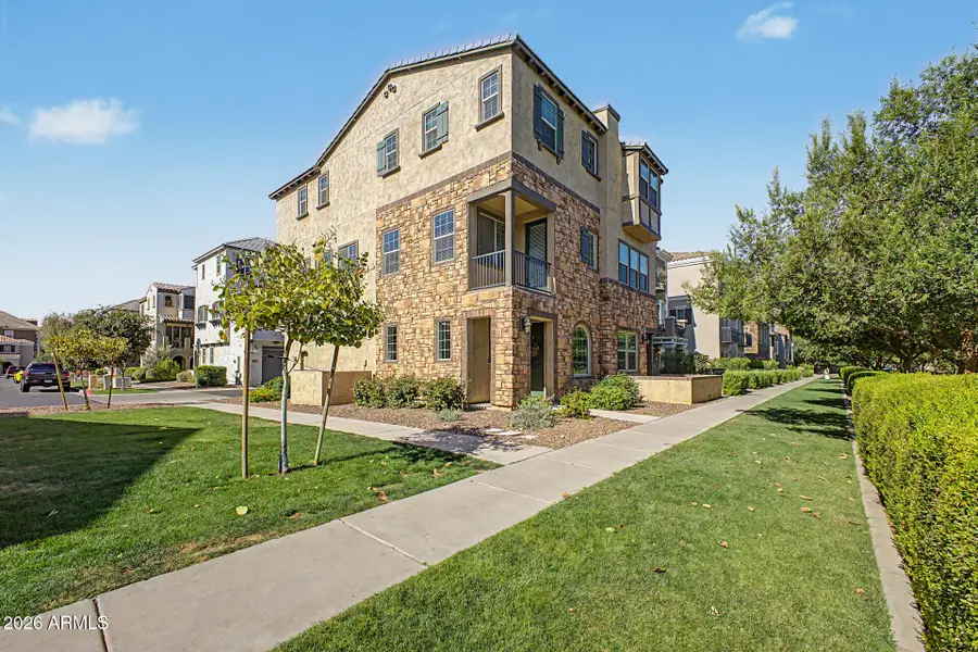 1698 E Bridgeport Parkway, Gilbert, AZ 85295 - #3