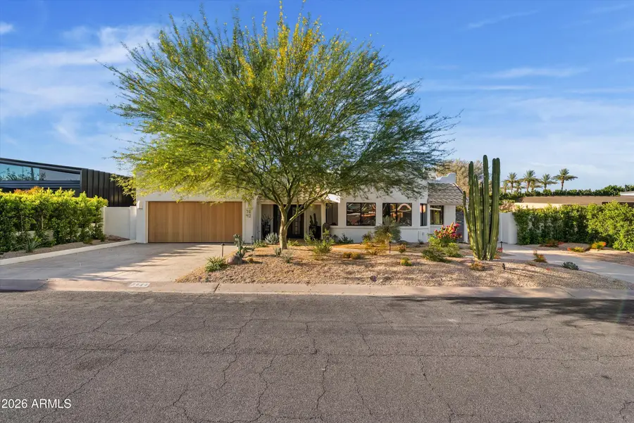 7042 E Orange Blossom Lane, Paradise Valley, AZ 85253 - #2