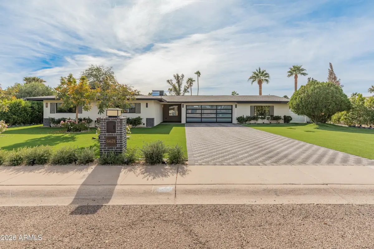 6621 E Dreyfus Avenue, Scottsdale, AZ 85254 - #1