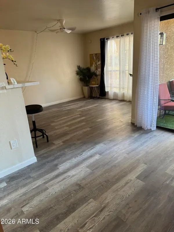 3131 W Cochise Drive #147, Phoenix, AZ 85051