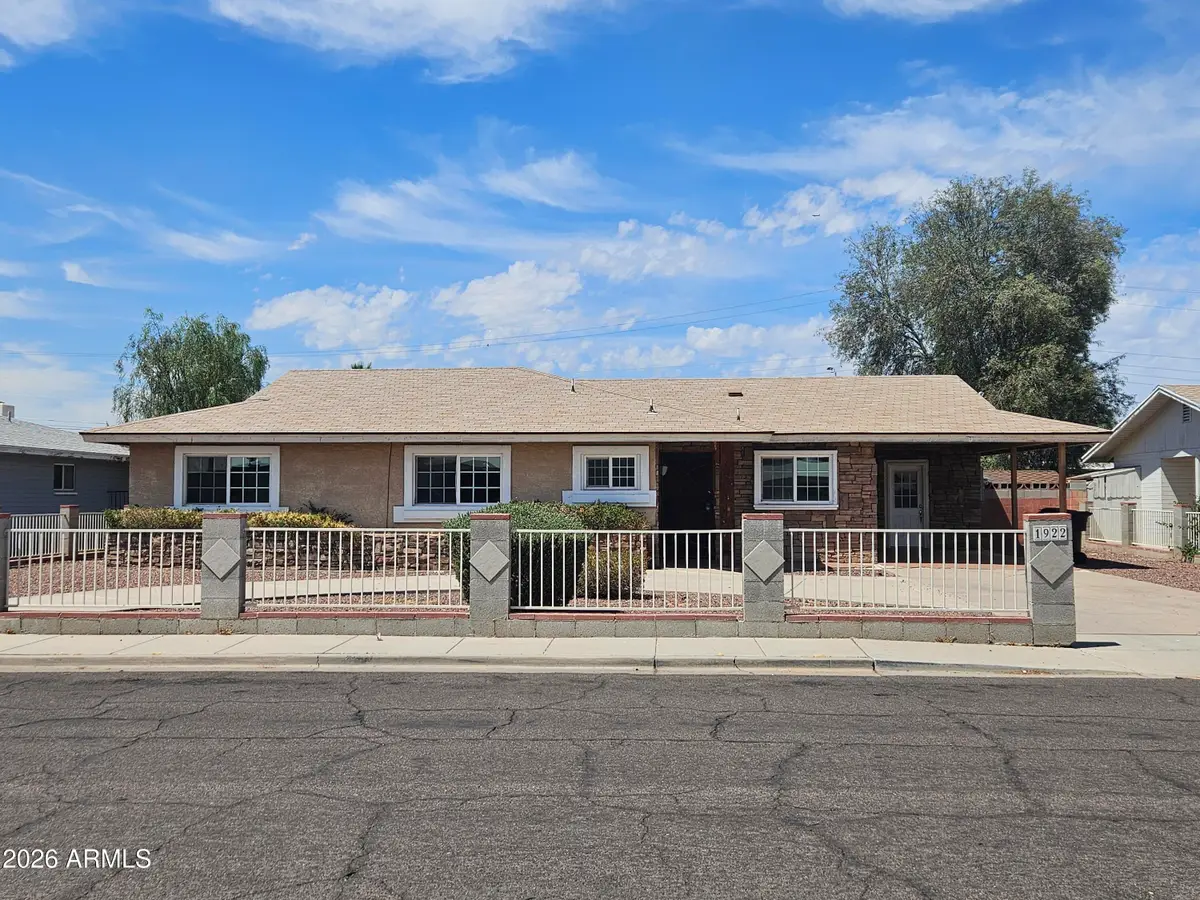 1922 E 1st Avenue, Mesa, AZ 85204 - #1
