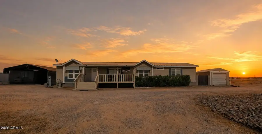 22417 W Dove Valley Road, Wittmann, AZ 85361 - #2