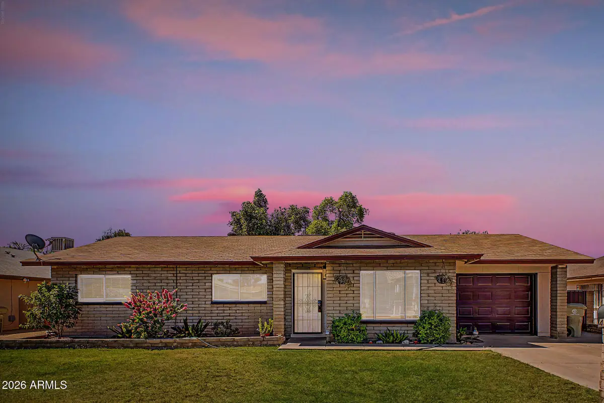 4519 W Gardenia Avenue, Glendale, AZ 85301 - #1