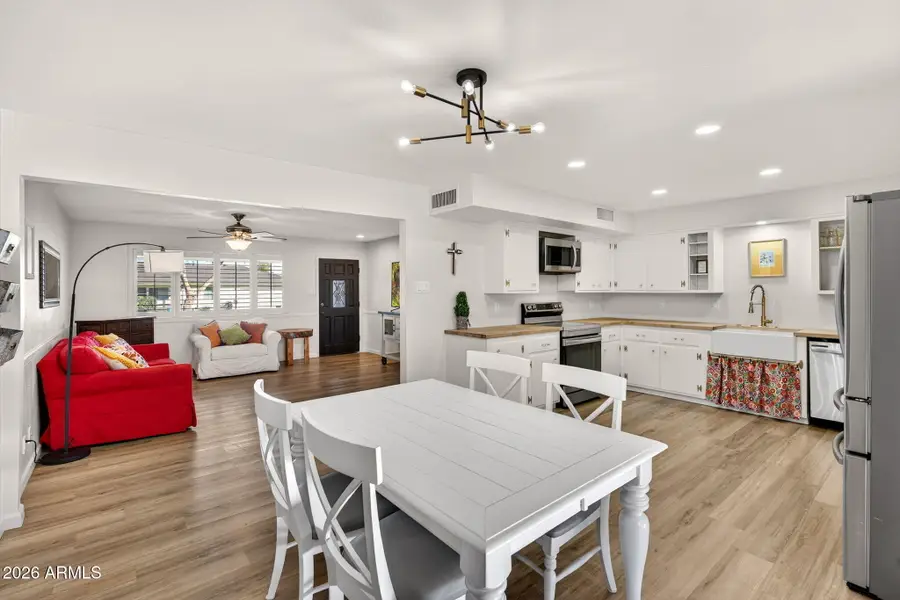 2142 W Meadow Drive, Phoenix, AZ 85023 - #3