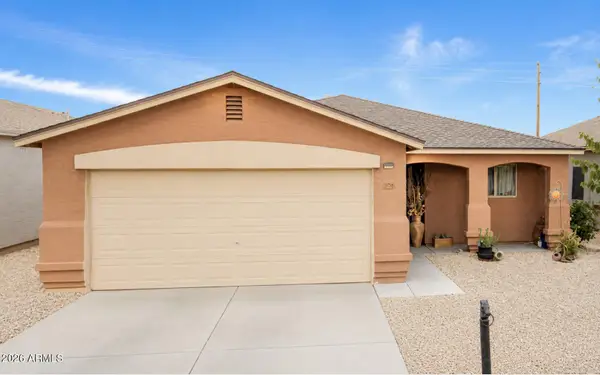 878 E Silversmith Trail, San Tan Valley, AZ 85143