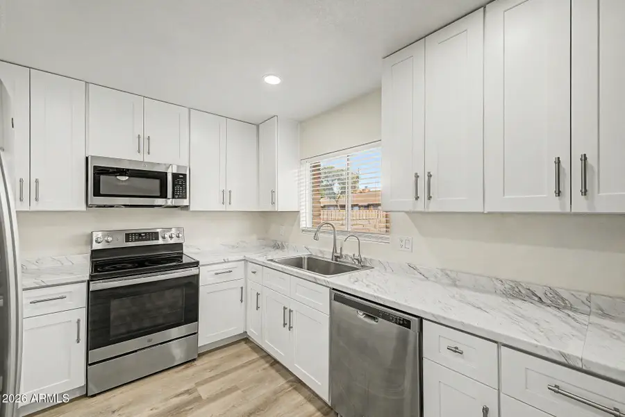 108 W Loma Vista Drive #101, Tempe, AZ 85282 - #3